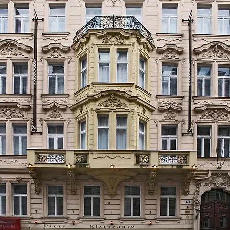 Numa Prague Flow-2