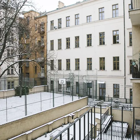 Numa Prague Flow-3